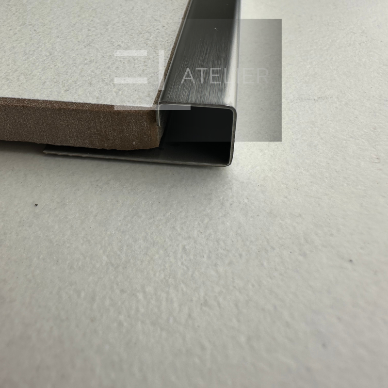 Profil Colt Exterior Semi-Patrat Inox Argintiu Mat 10mm x 2700mm - EL Atelier