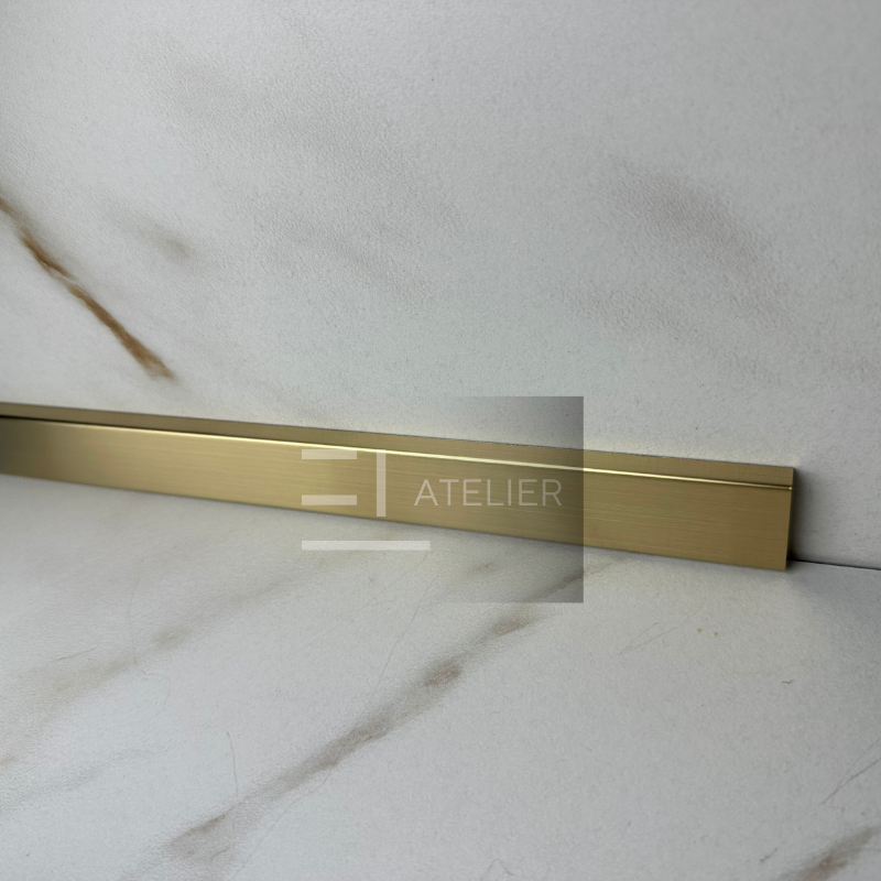 Profil U inox auriu mat 20mm detaliu finisaj premium delimitare margini