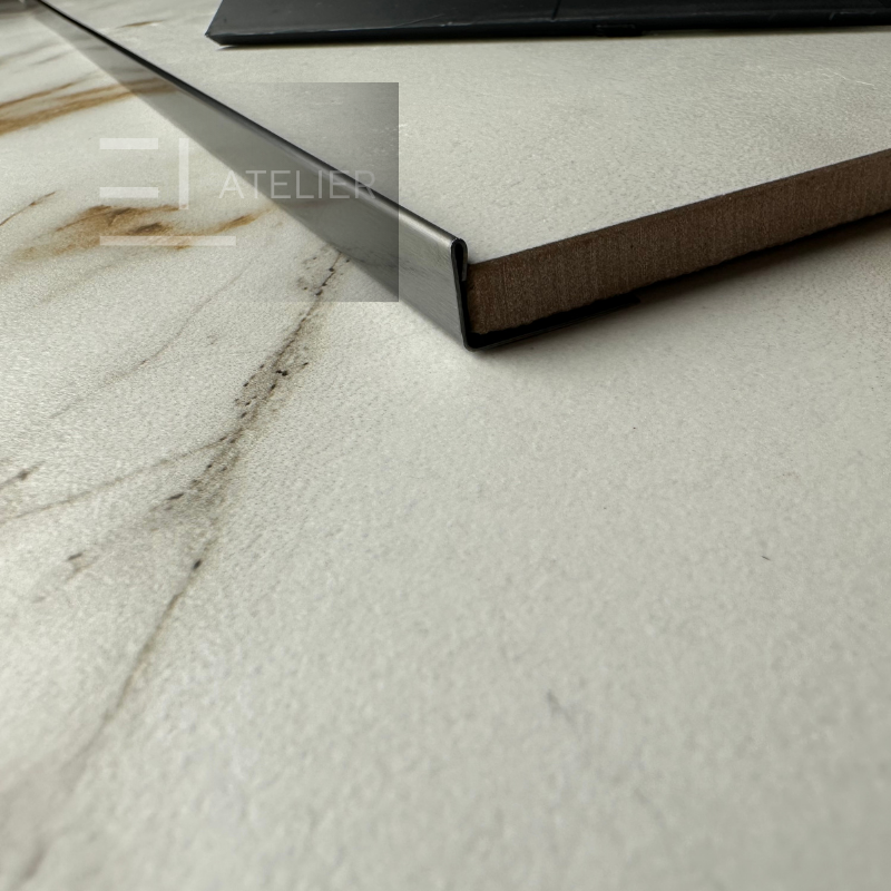 Profil Delimitare Gresie Faianta Finisaj Drept Inox Negru Mat 10mm x 2700mm
