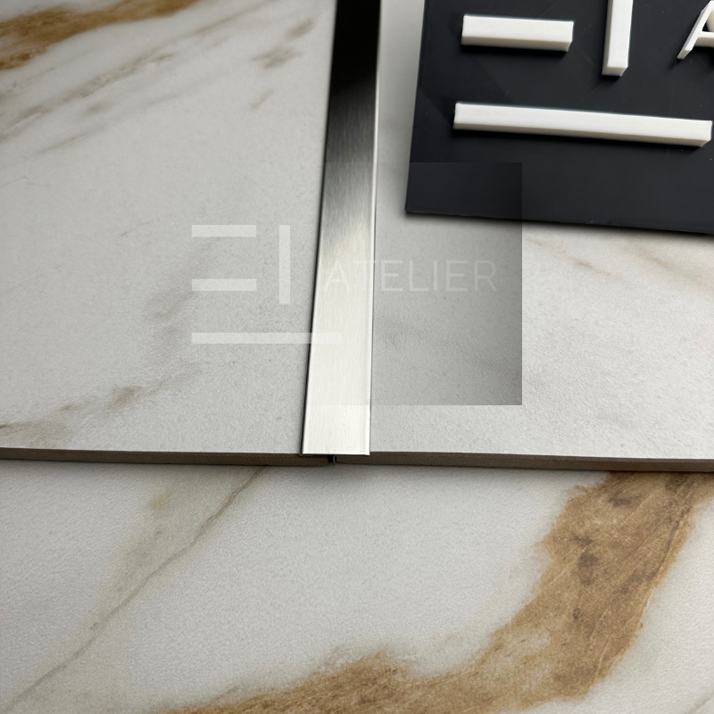 Profil T inox argintiu mat 20mm aplicare tranziție materiale finisaj elegant