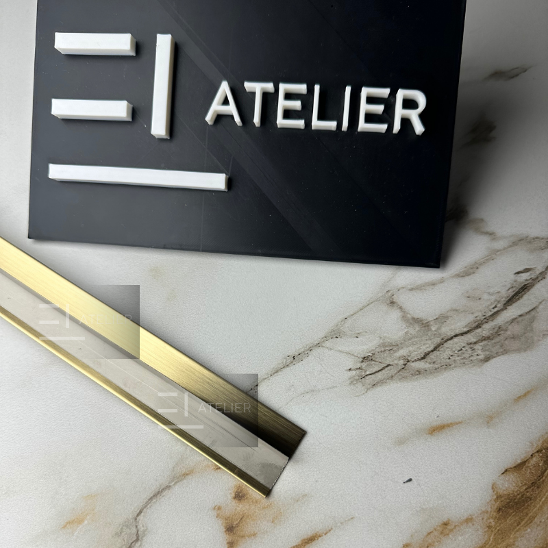 Detaliu profil T inox auriu mat delimitare gresie faianță 30mm