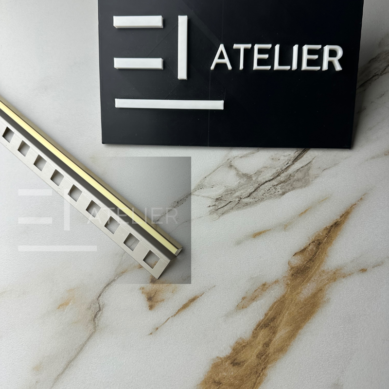 Profil colț exterior pătrat inox auriu lucios 10mm finisaj premium design modern