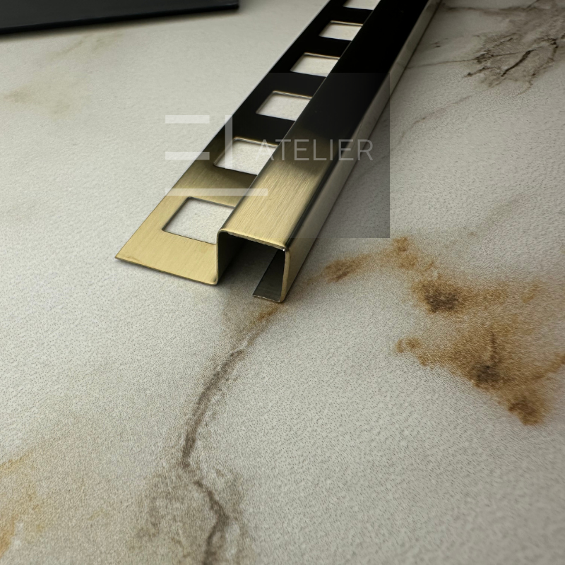 Profil colț exterior pătrat inox auriu mat 10mm detaliu finisaj premium protecție muchii