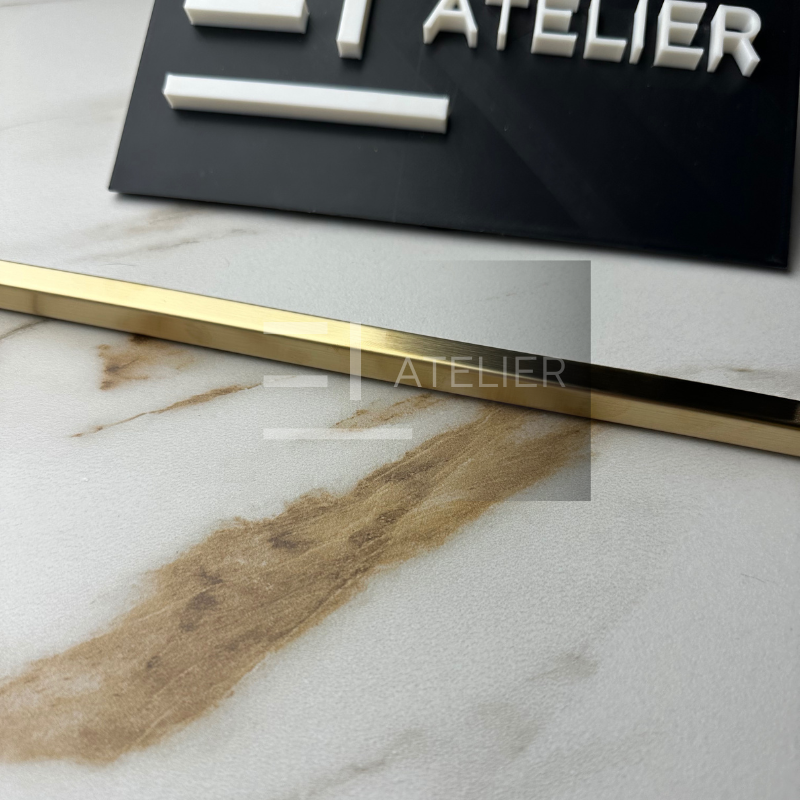 Profil colț exterior pătrat inox auriu mat 10mm aplicare margini gresie finisaj elegant