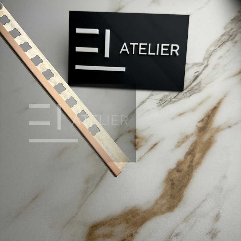 Detaliu profil colț exterior inox bronz rose-gold mat protecție îmbinare plăci 10mm