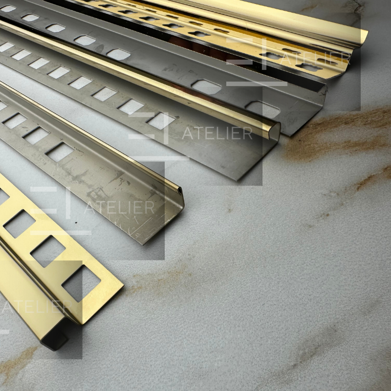 Profil colț exterior pătrat inox auriu lucios 10mm montaj profesional separare gresie