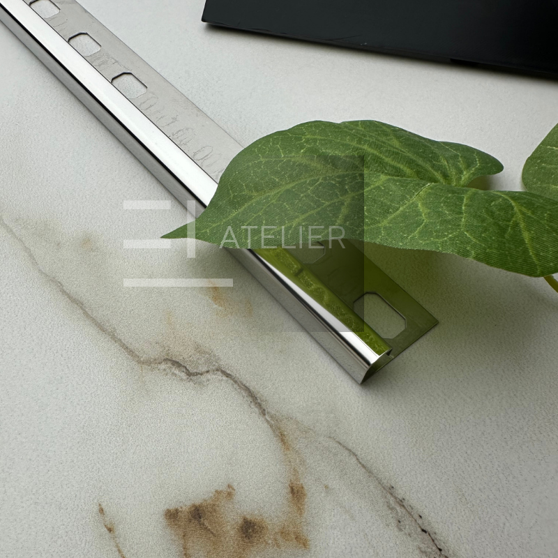 Profil Colt Exterior Rotund Inox Argintiu Lucios 10mm x 2700mm
