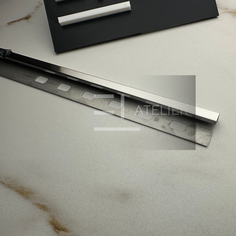 Profil Colt Exterior Semi-Patrat Inox Argintiu Mat 10mm x 2700mm - EL Atelier