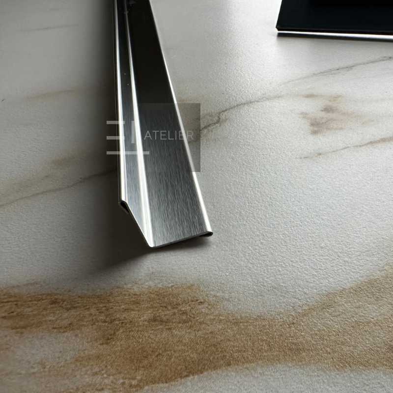 Profil colț interior inox argintiu mat 15x15mm aplicare perete finisaj elegant