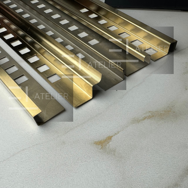 Profil delimitare gresie inox auriu mat 10mm montaj profesional finisaj elegant